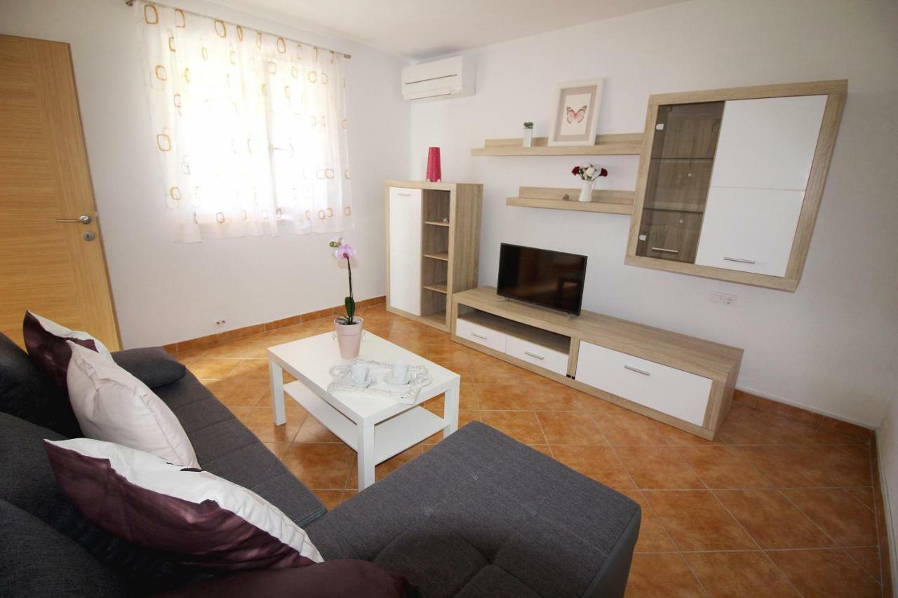 Apartament House Anna Poreč Zewnętrze zdjęcie